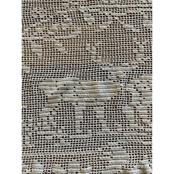 Large Mary Card WOODLAND Deer Filet Crochet Table Runner Ecru 25”*38” - Picture 4 of 7